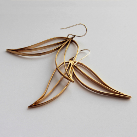 Aranytulipán lógós fülbevaló