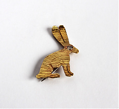 Mezei nyúl kitűző